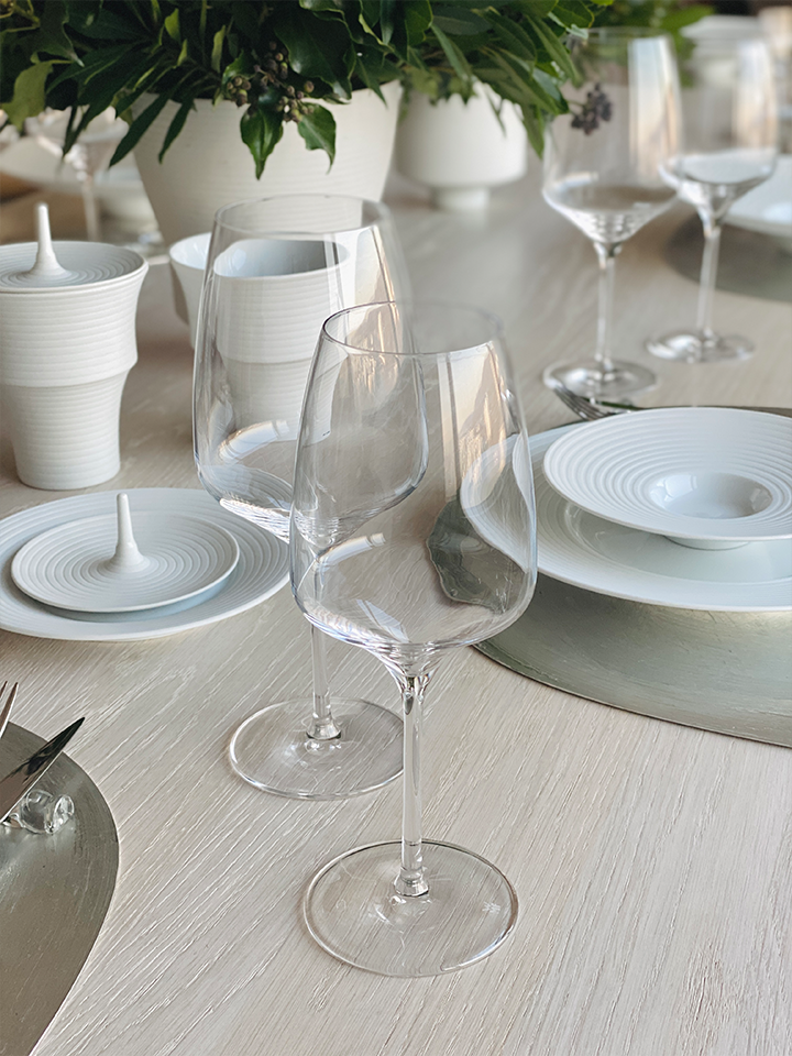 160년 동안 전 세계적으로 사랑받은