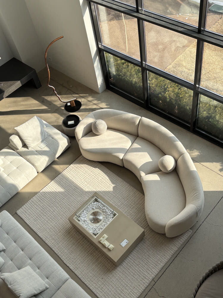 트랜디한 가구를 합리적인 가격에