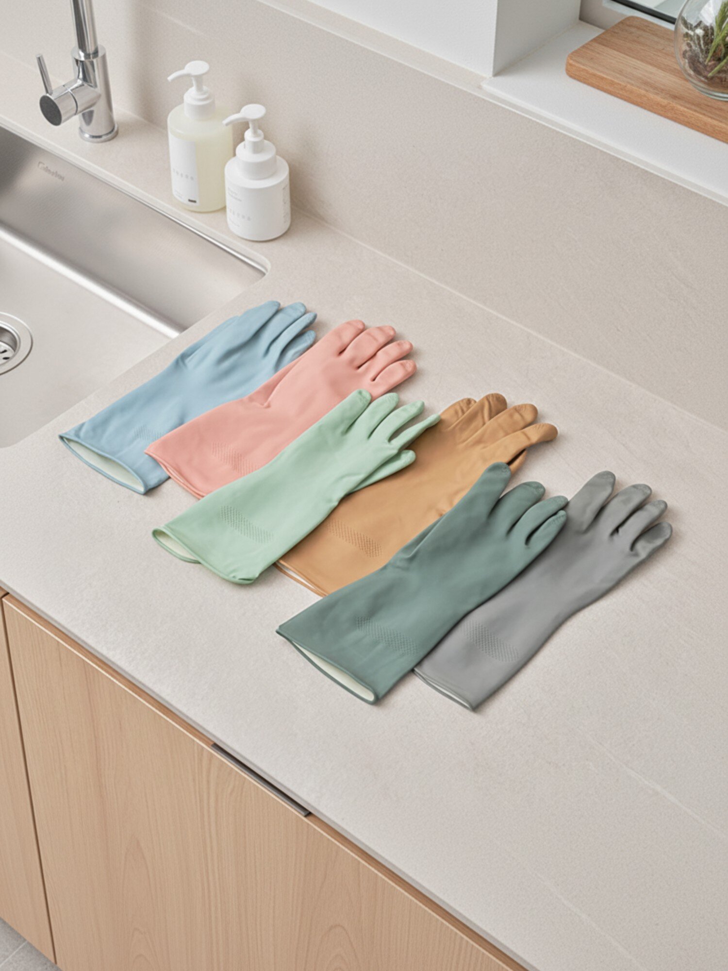 이보더 더 진심인 고무장갑이 있을까?