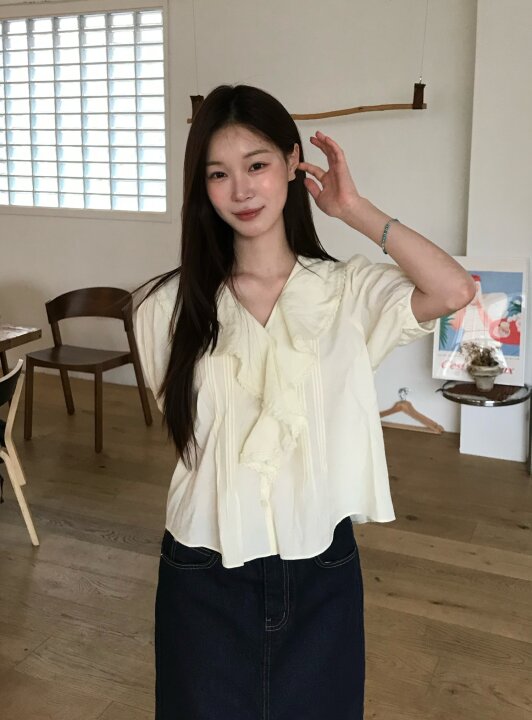 올여름 옷장 고민을 끝내줄 치트키 코디