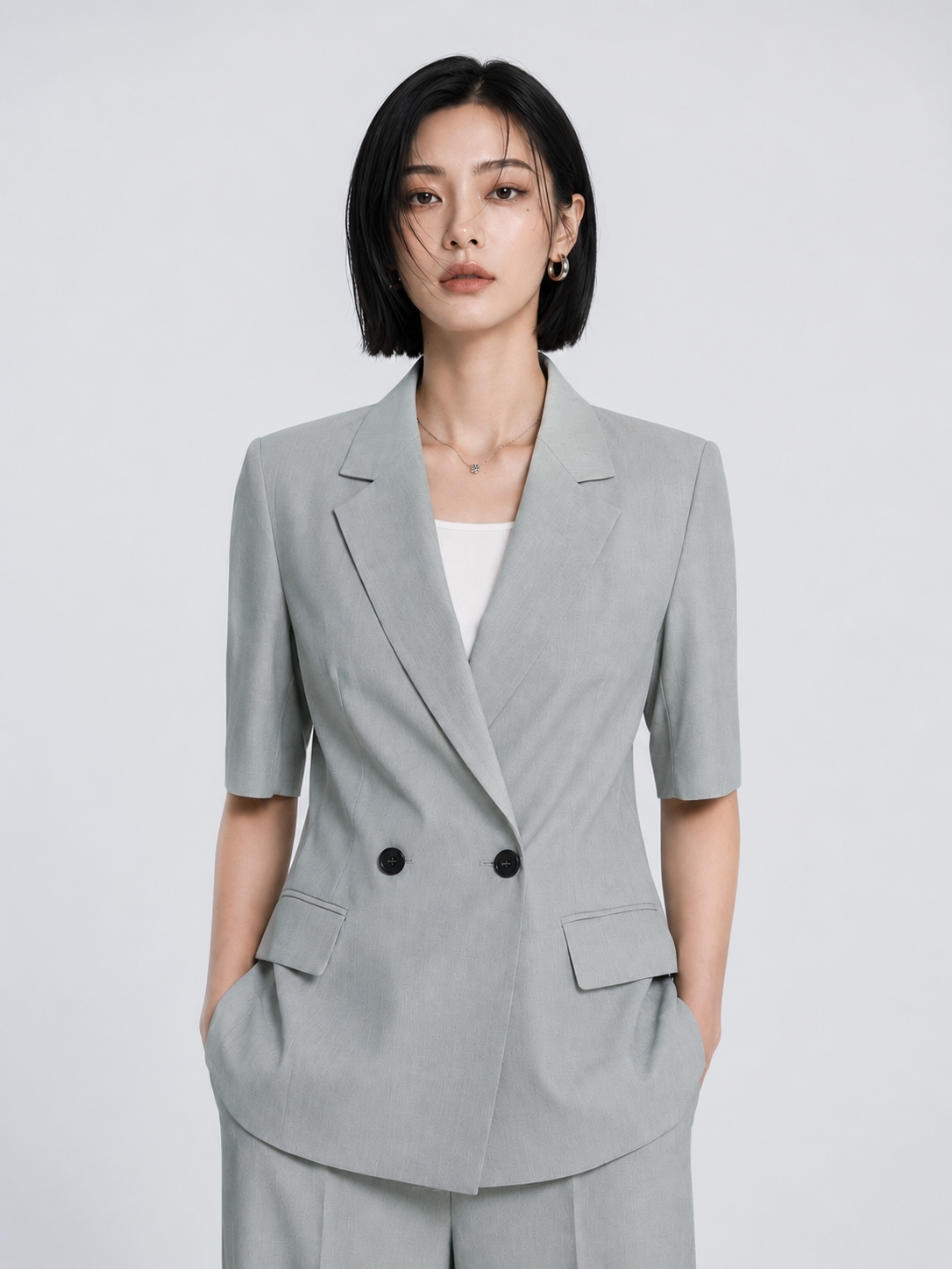 AI쇼호스트 리제가 알려주는 아이잗컬렉션 라이브!