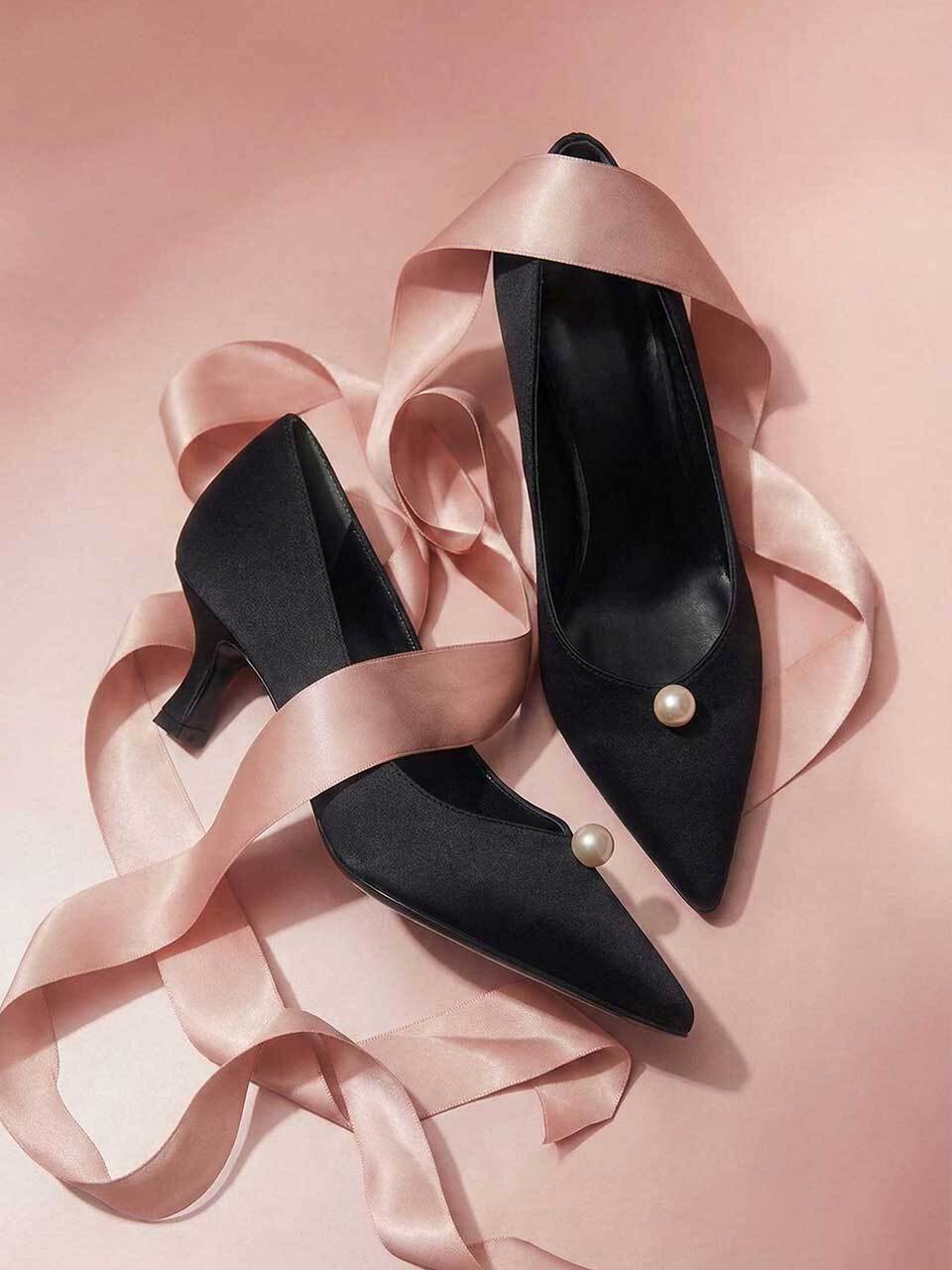 특별한 날을 위한<br>펌프스 셀렉션