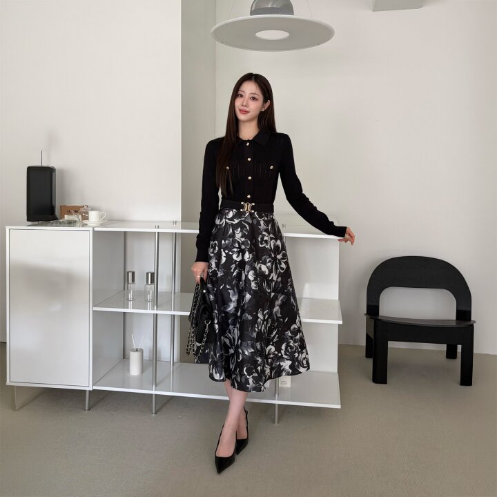 CURATED BY 이여민