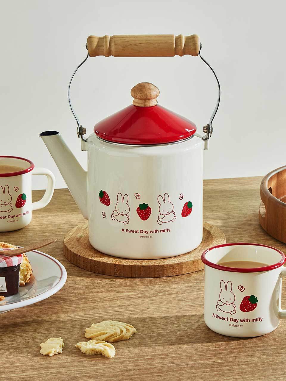 귀여움 한가득 스트로베리 미피 컬렉션