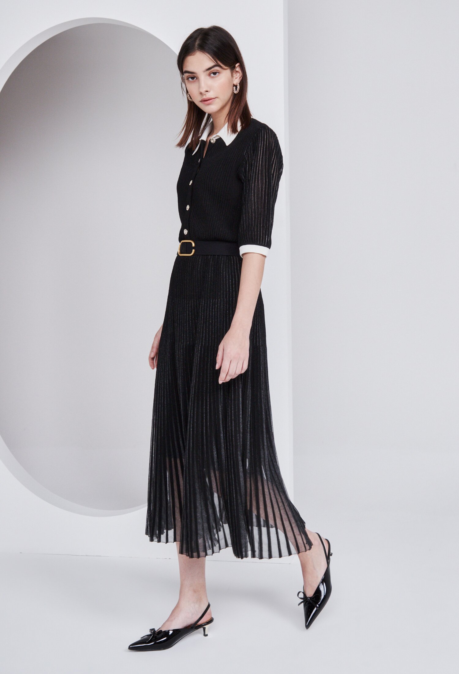 벨티드 시스루 플리츠 니트 원피스 (BLACK)