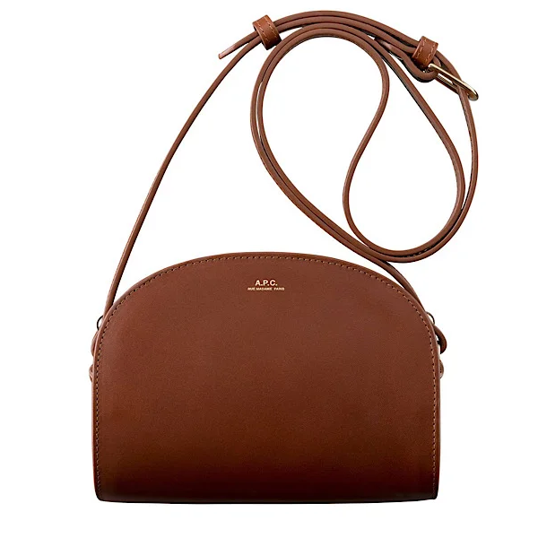아페쎄 A.P.C. 아페쎄 하프문백 미니 PXAWV-F61392 NOISETTE 아페쎄 A.P.C. 아페쎄 하프문백 미니 PXAWV-F61392 NOISETTE