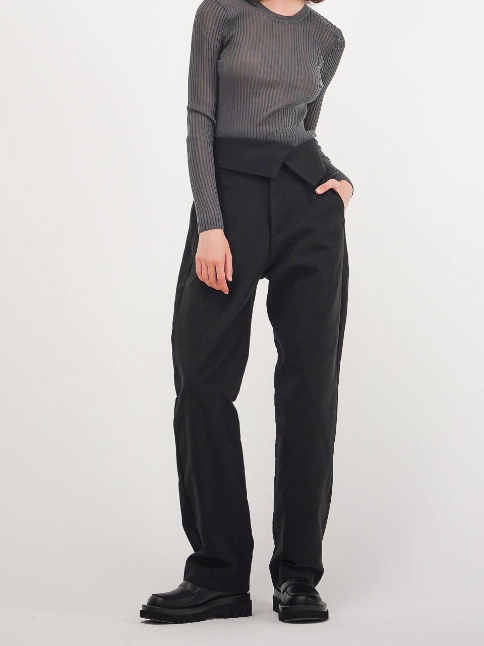 Lapel Detail Loose Pants_Black