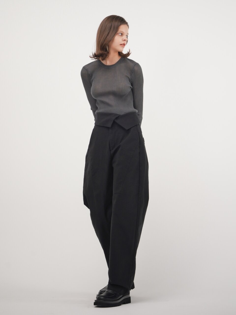 Lapel Detail Loose Pants_Black