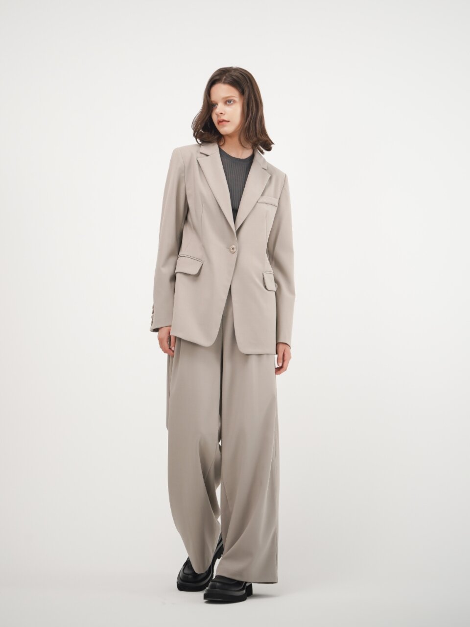 Single Button Tailored Jacket_Beige
