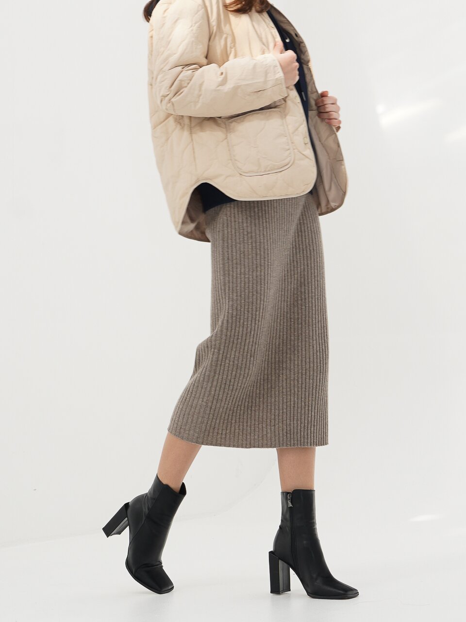 Cashmere Ribbed Knit Skirt_L.Beige