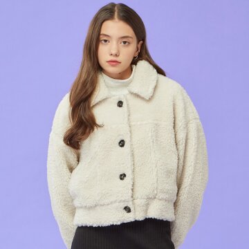 [플리스 ver.] WOMEN 오버핏 크림 플리스 단추 무스탕 긴팔 점퍼 자켓 [Cream]