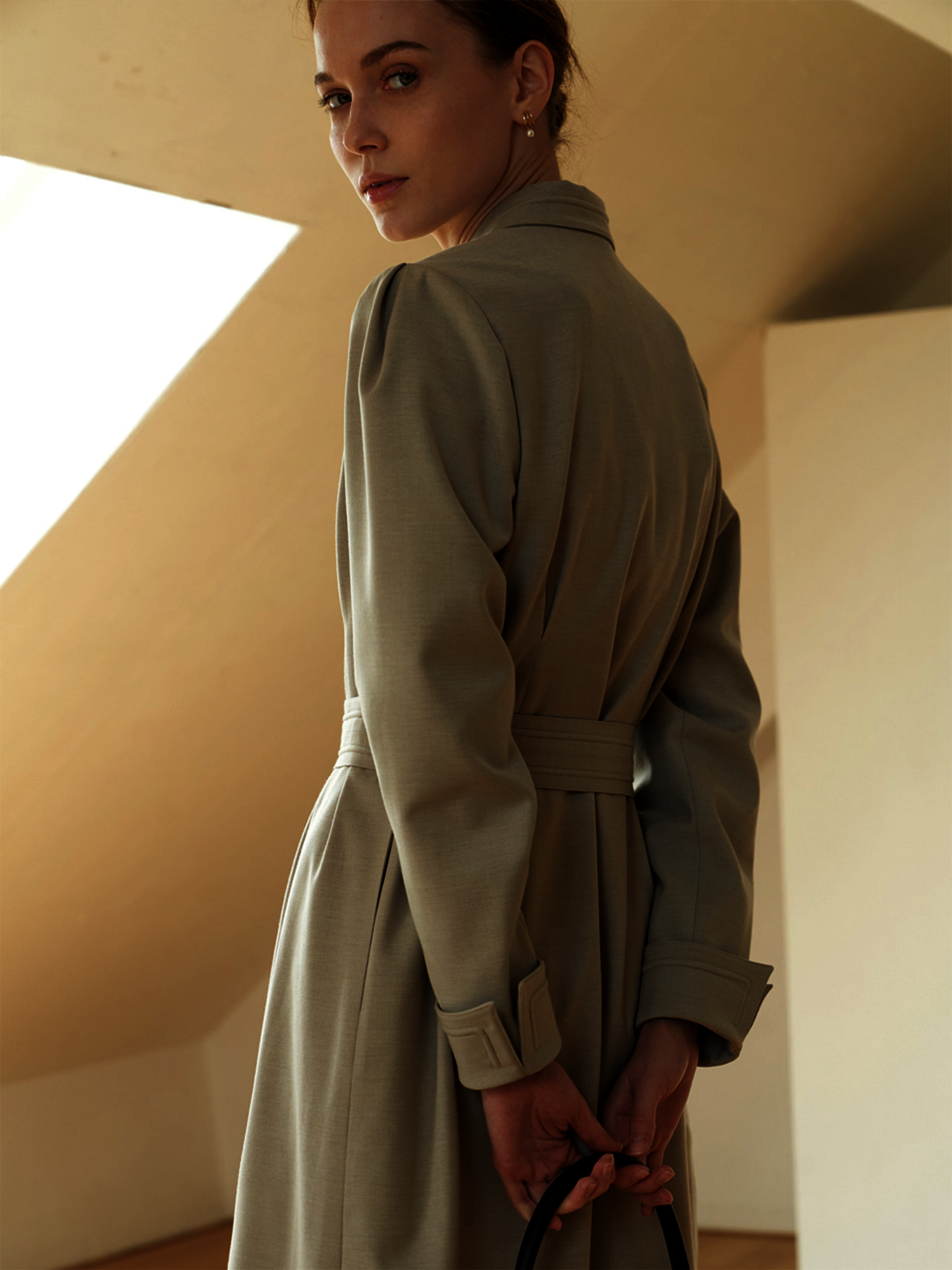 CLOUD LINING OPEN DRESS
