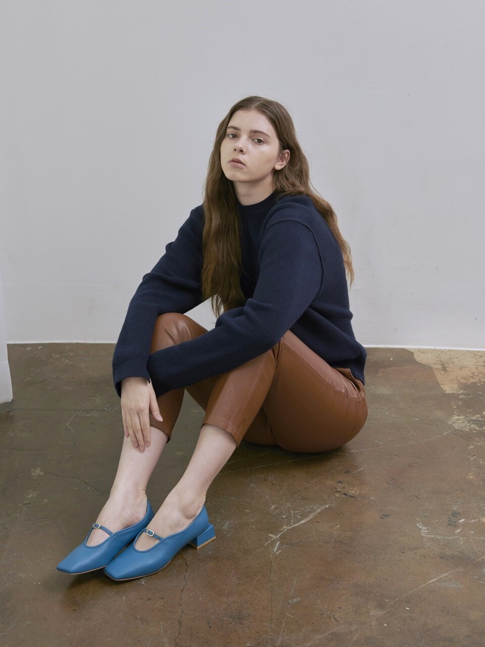 square monet buckle flat _blue