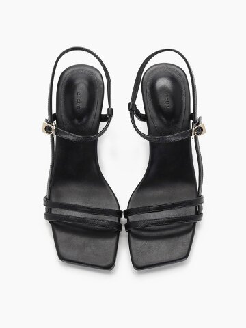 스트래피 에지 샌들 블랙 1229