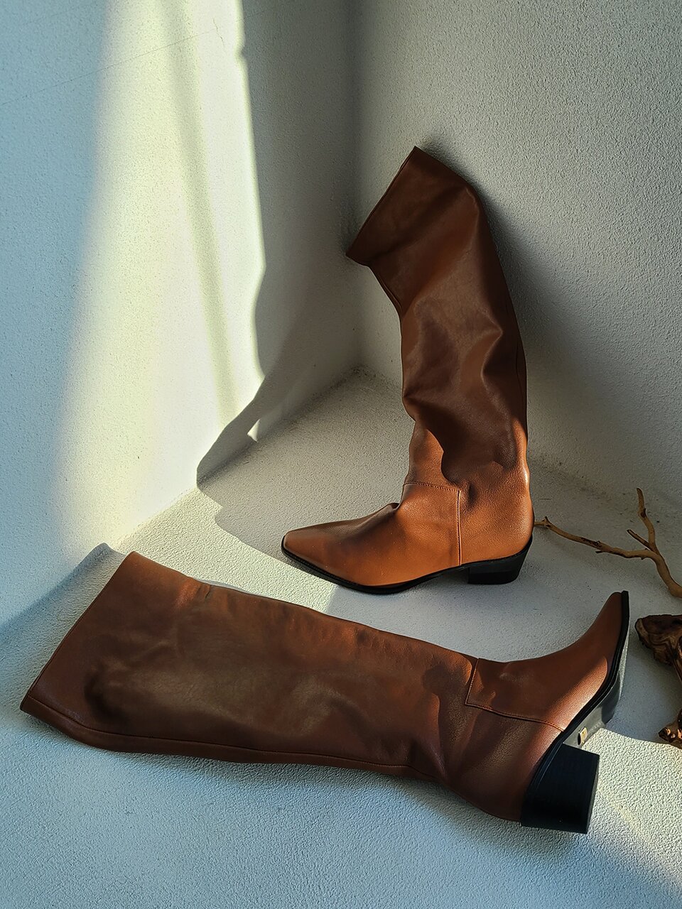 Knee-High Western Long Boots_Camel