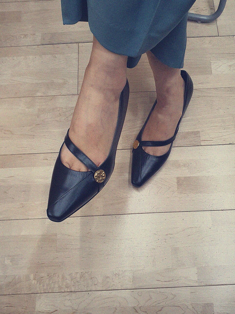 Coin Pumps_Black