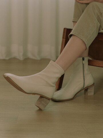 Wood Socks Boots_Ivory