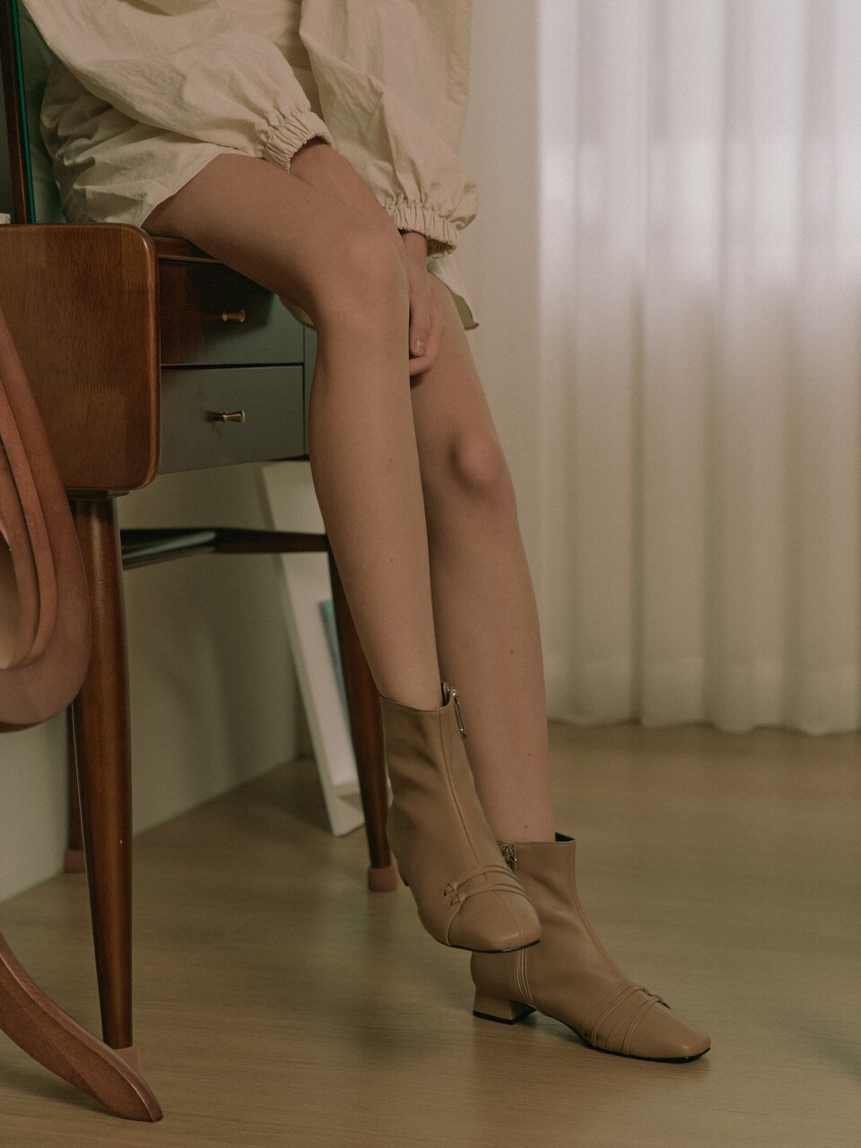 Inner Comb Boots_Beige