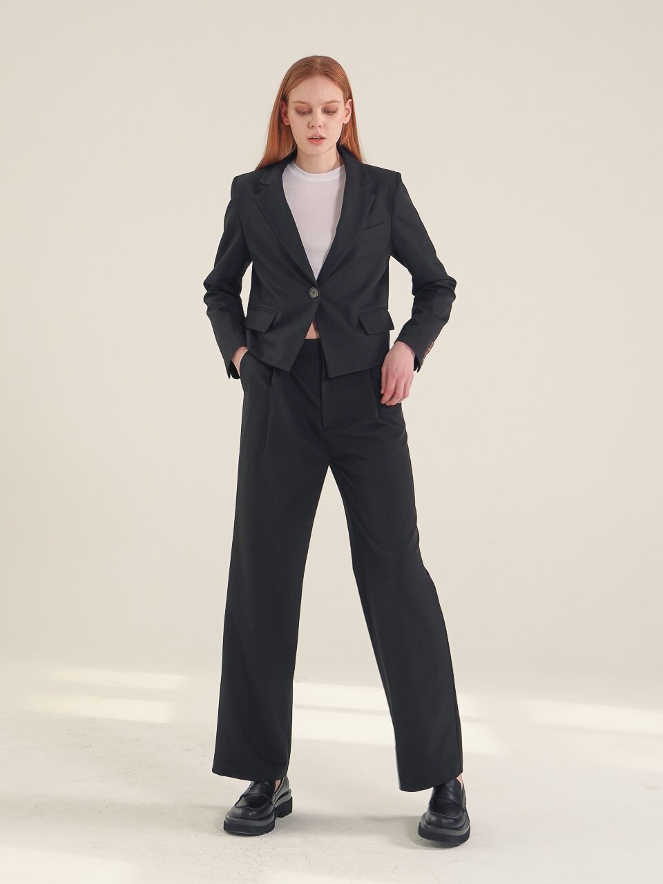 Pintuck Detail Semi Wide Slacks_Black