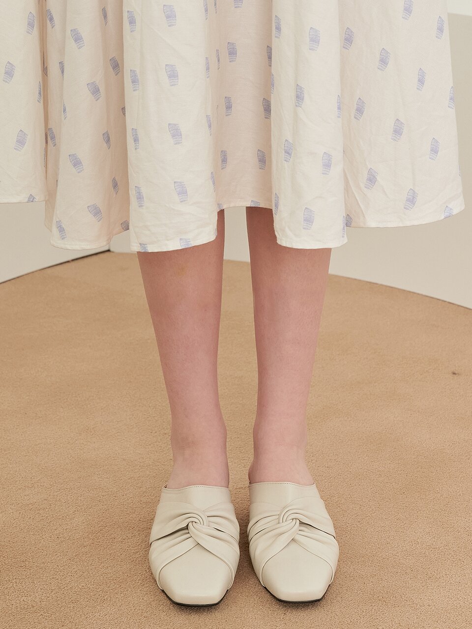 T.Twist Mules_Ivory