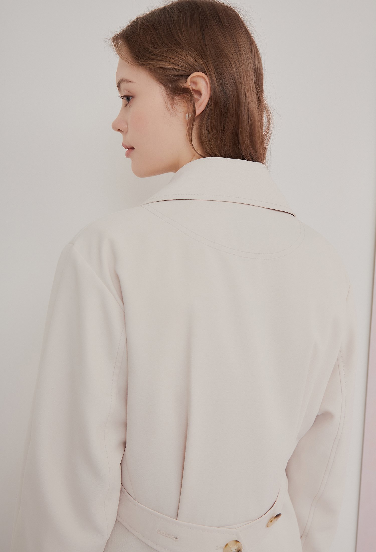 백 벨트 더블 트렌치 코트 (IVORY)