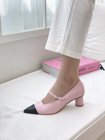 classic maryjane pumps pink