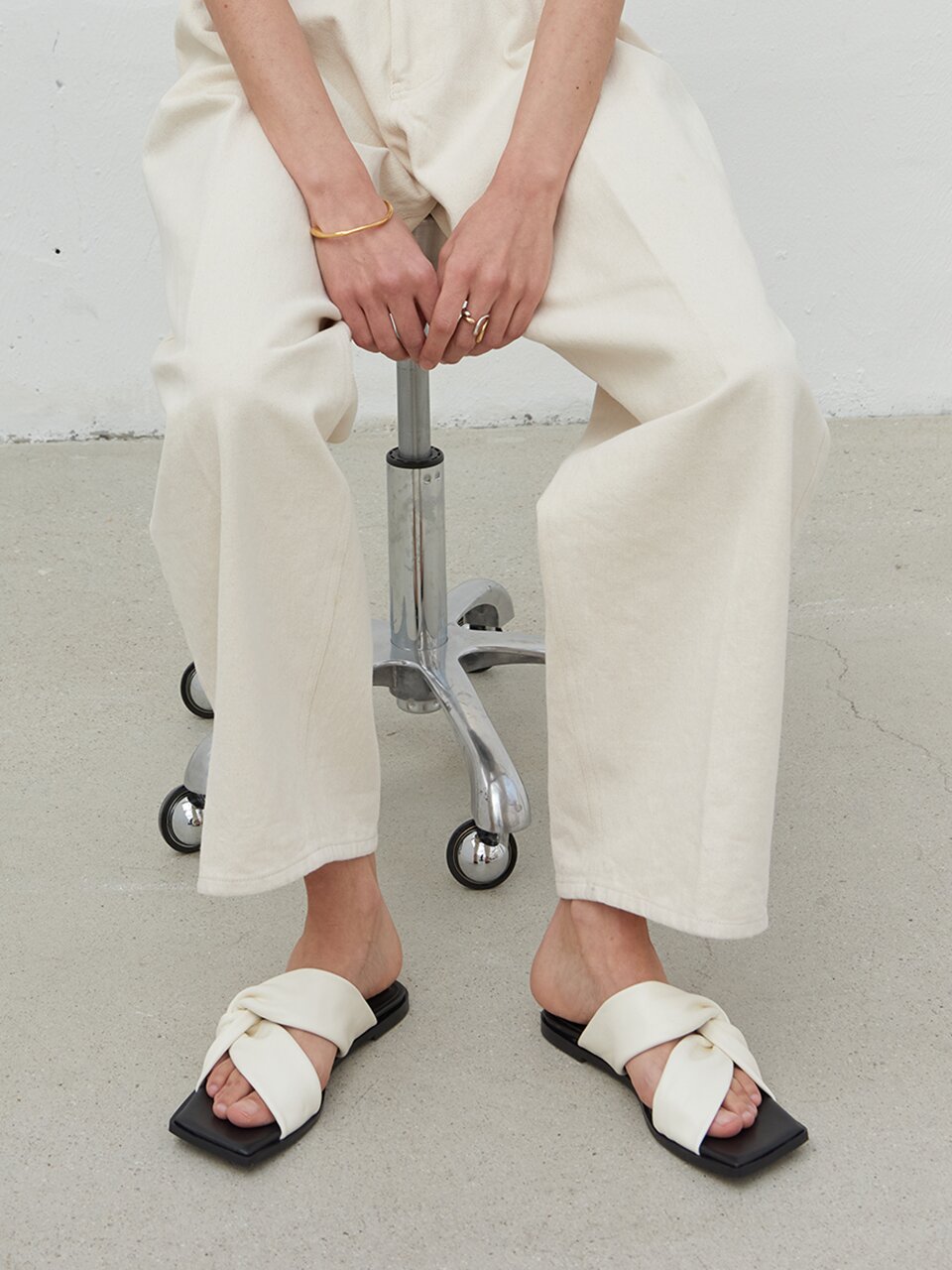 Alice Leather Slides Ivory