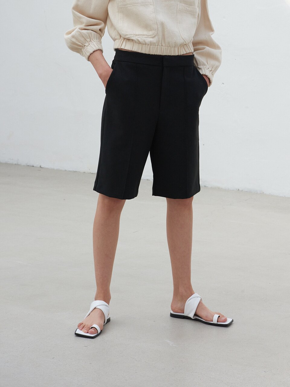 Lou Leather Slides White