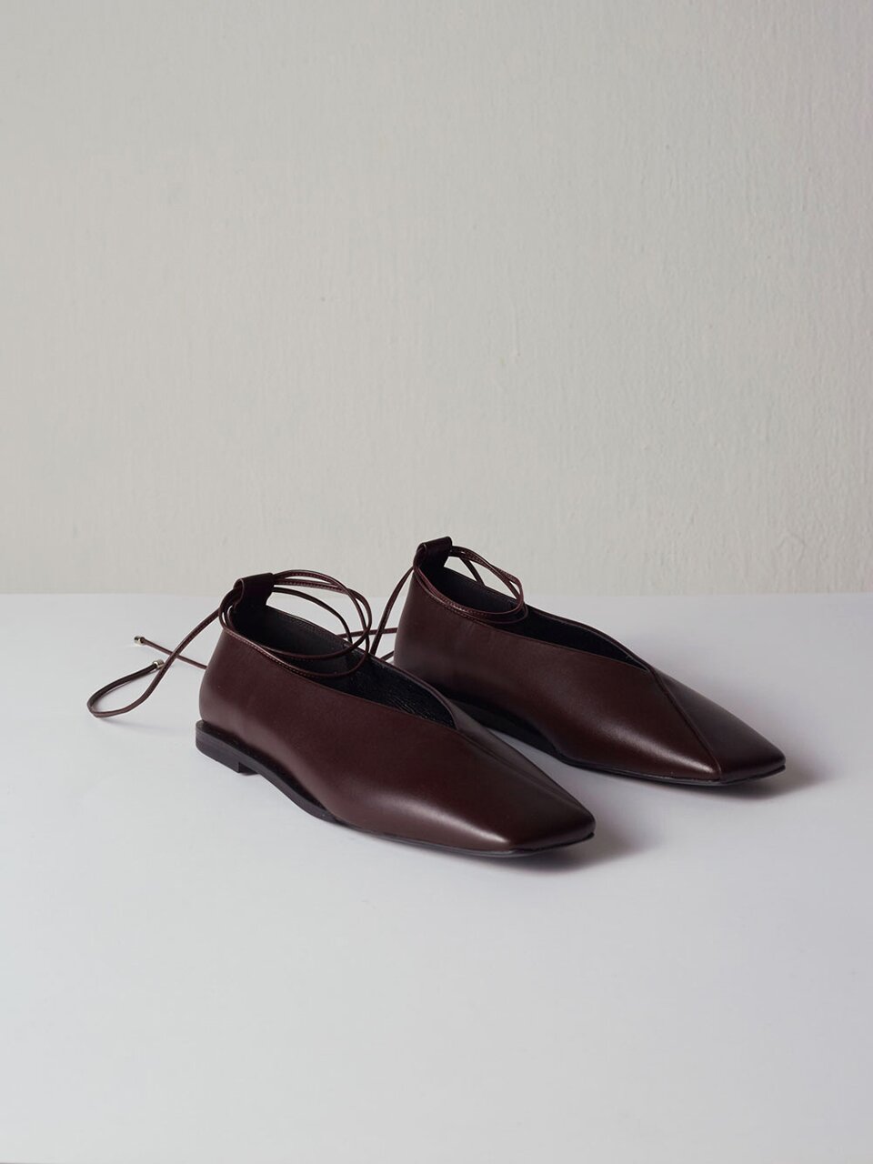Emma Flat Leather Burgundy