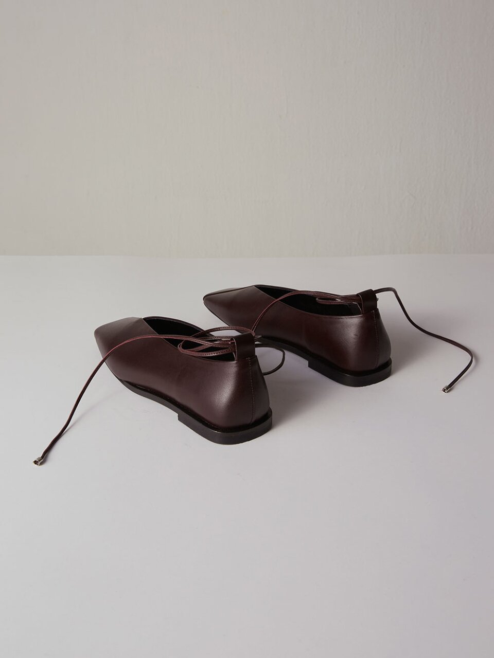 Emma Flat Leather Burgundy
