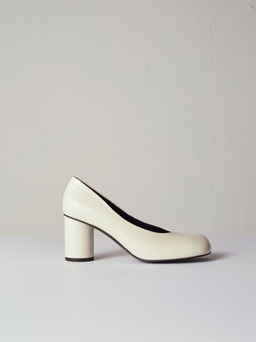 Luna Pumps Leather Ivory루나펌프스 아이보리