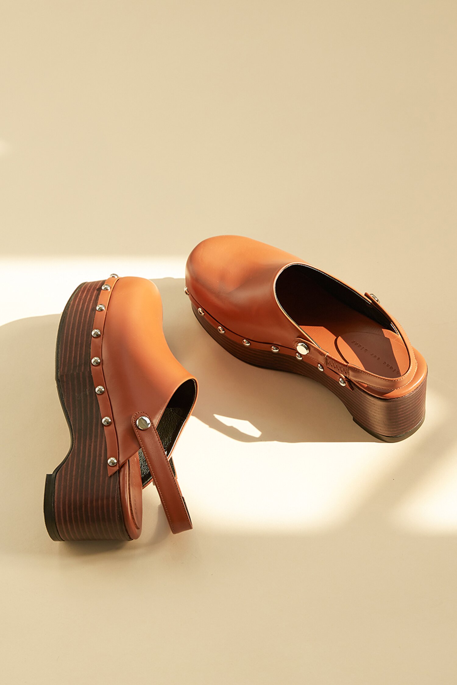 Zoe Clogs Leather Brown