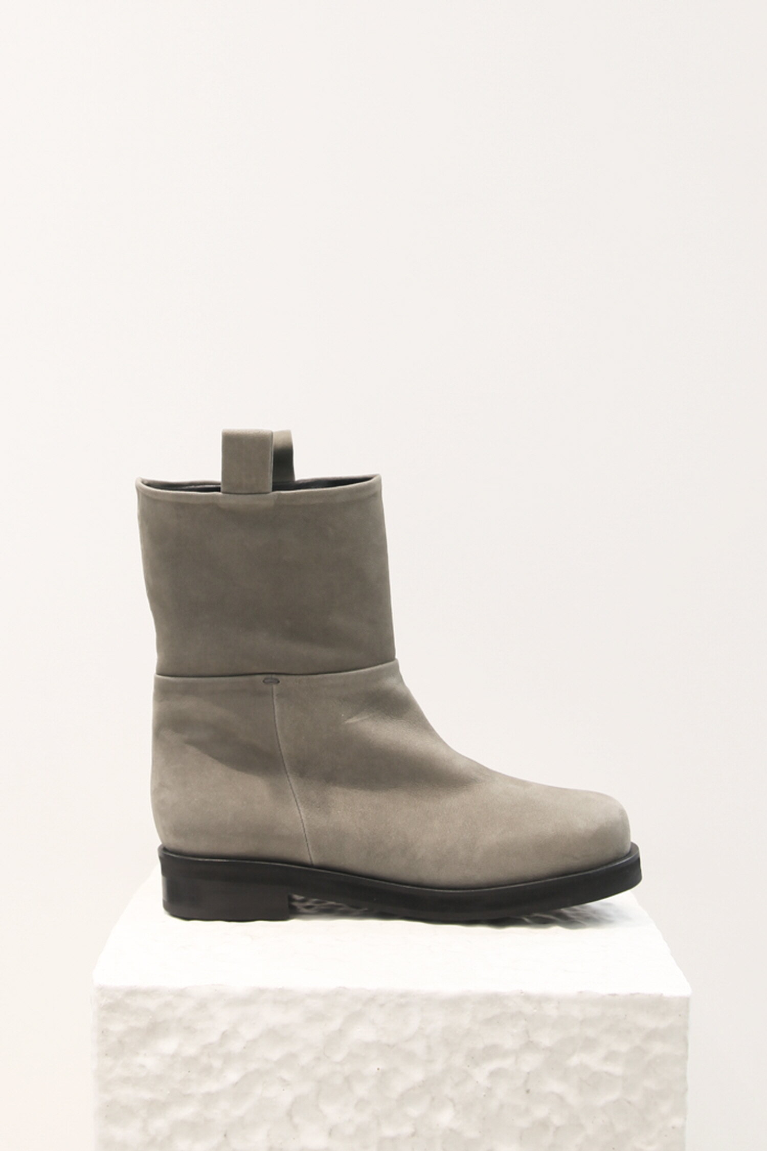 Noah Ankle Boots Grey Nubuck