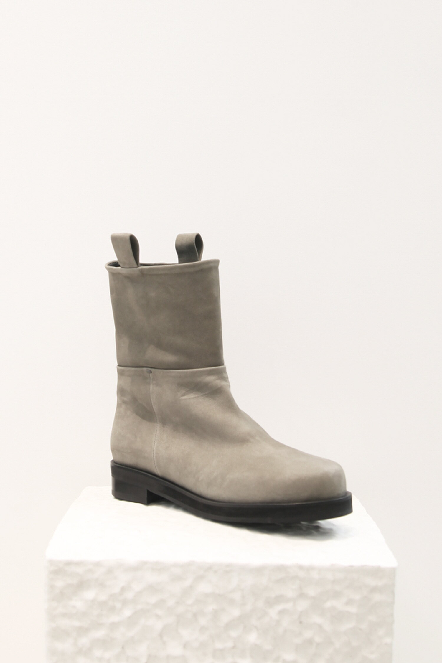 Noah Ankle Boots Grey Nubuck
