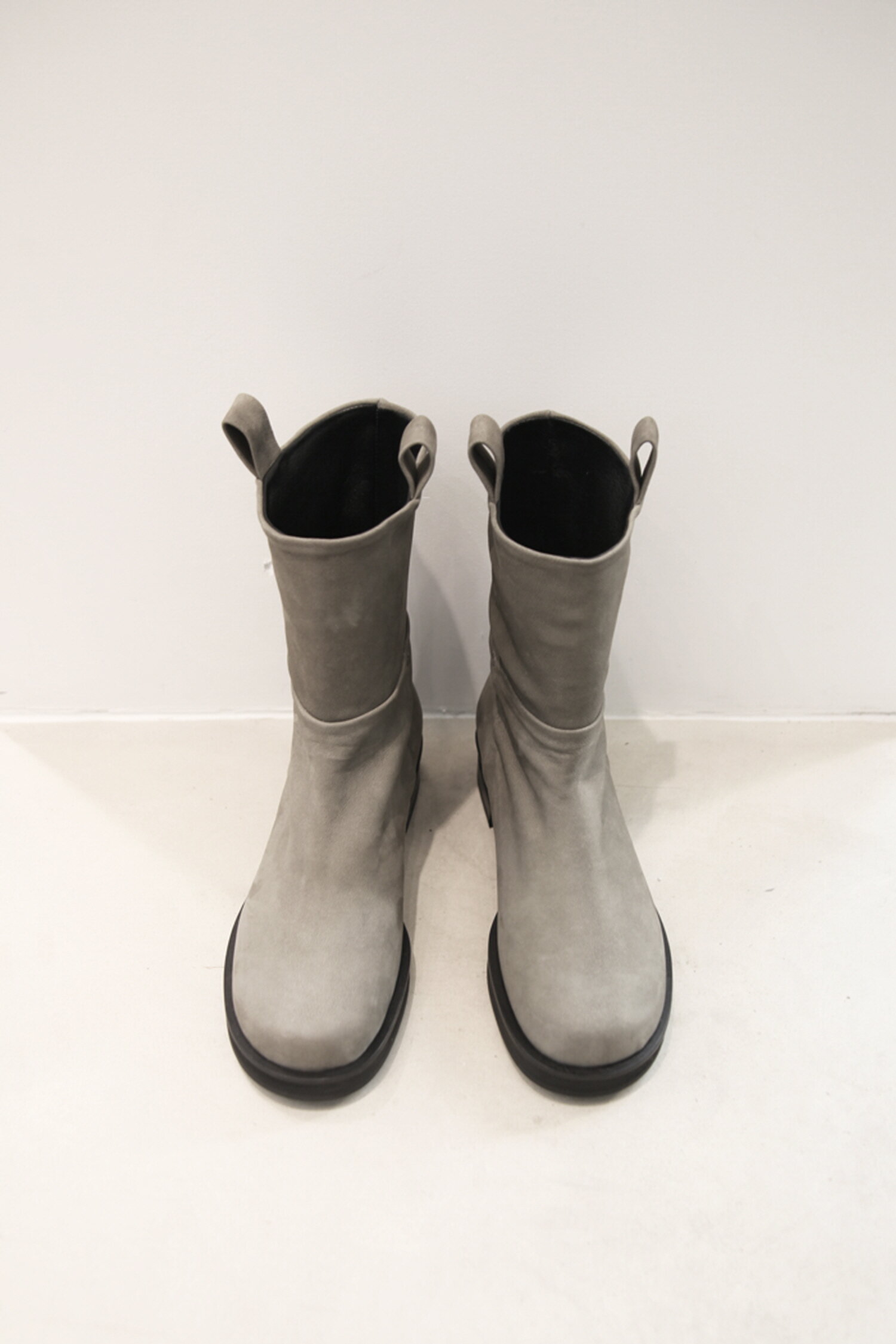 Noah Ankle Boots Grey Nubuck