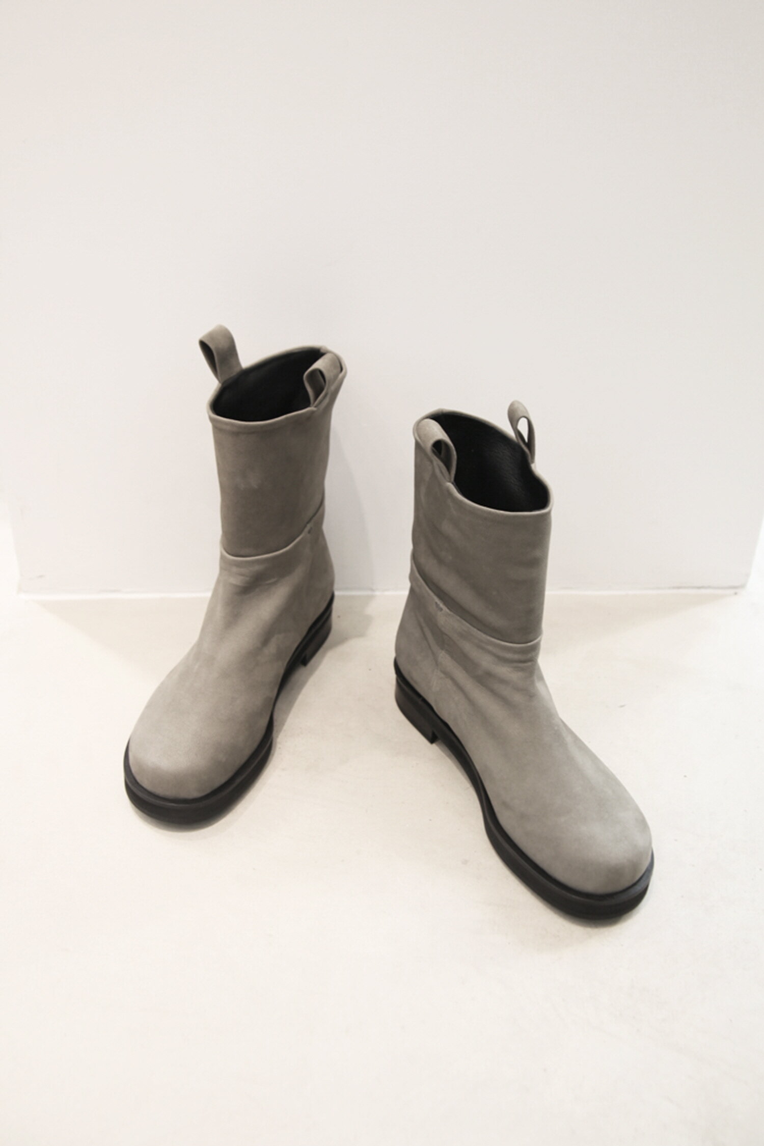 Noah Ankle Boots Grey Nubuck