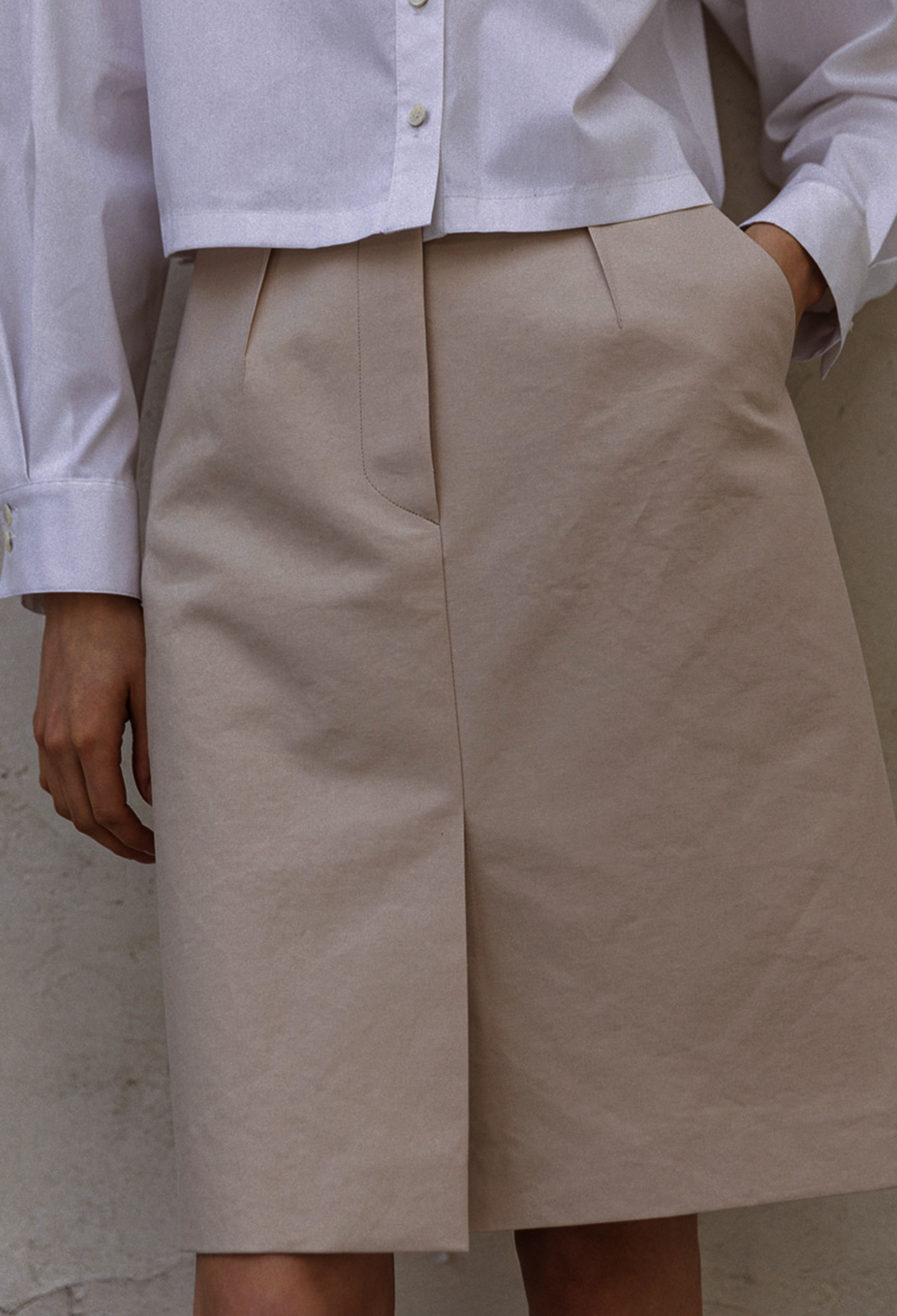 CLASSIC COTTON  STRAIT SKIRT 