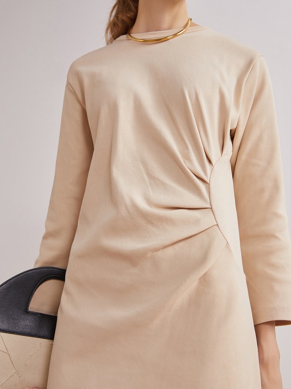 Ozie ellipse side gather dress_Beige