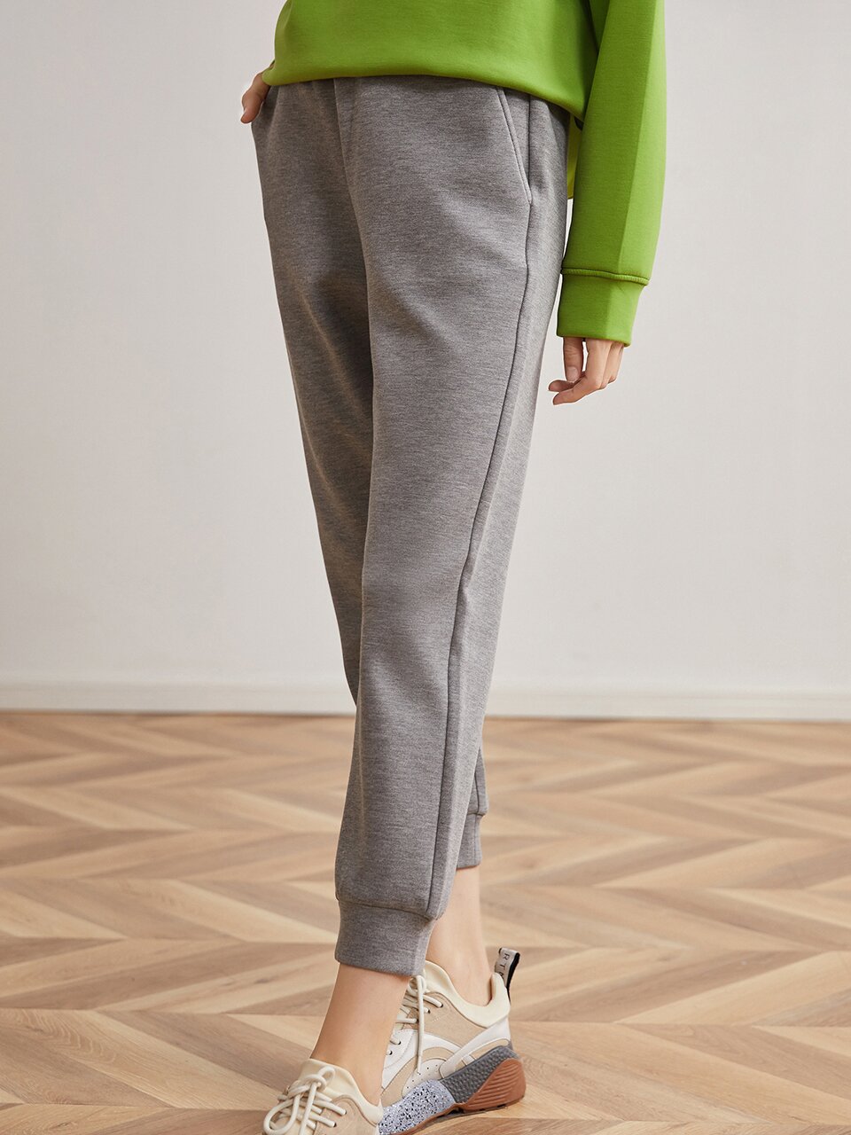 Ozie light of weight jogger pants_gray