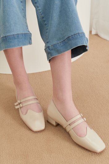 낸시 메리제인 펌프스_아이보리