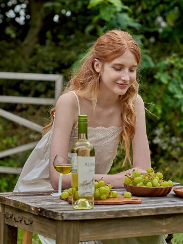 오가든 나시 원피스 크림 (60수)