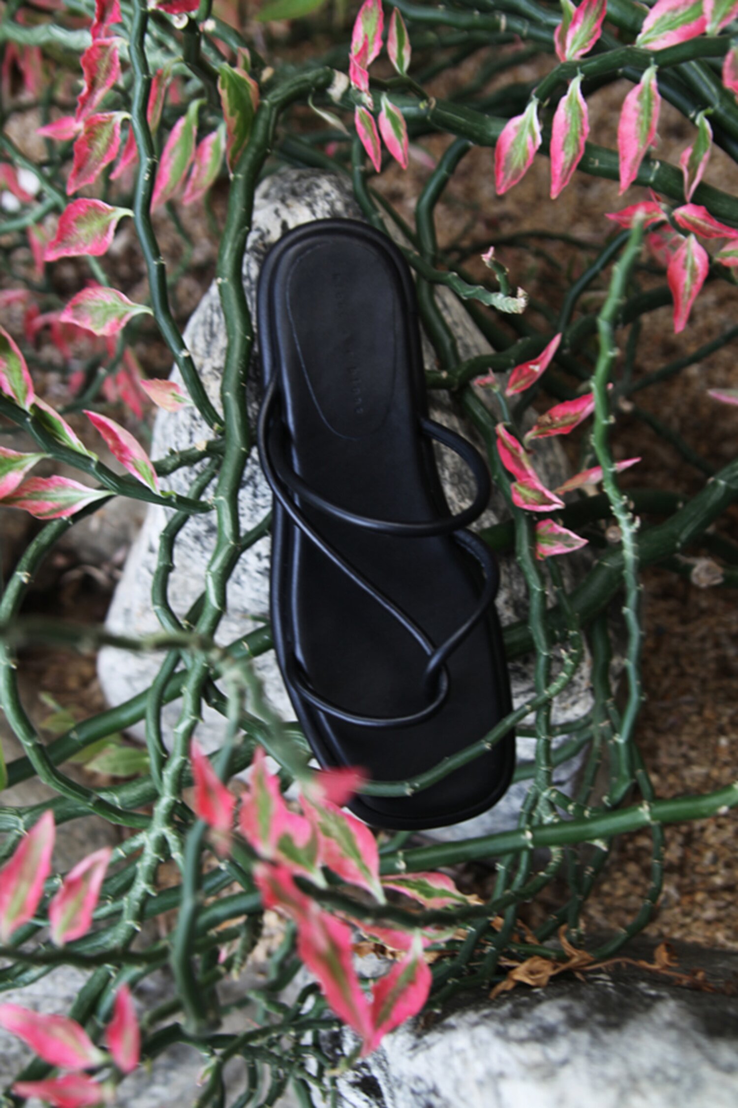 Maya Slides Leather Black