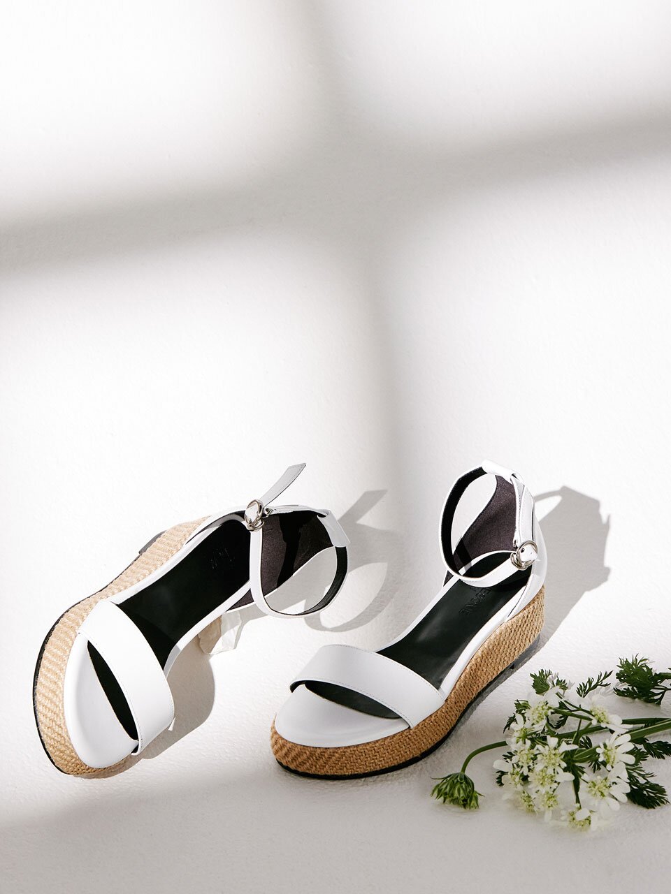 Sandals_ADS378