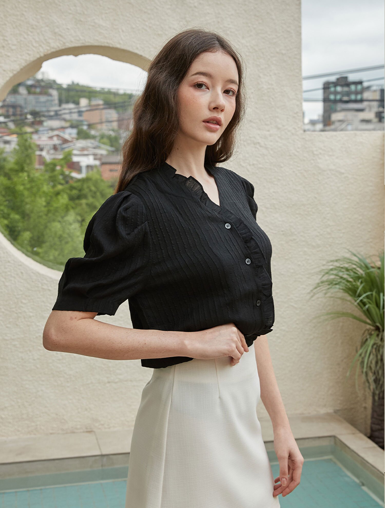 프릴 턱 셔츠 블랙 [T42]
