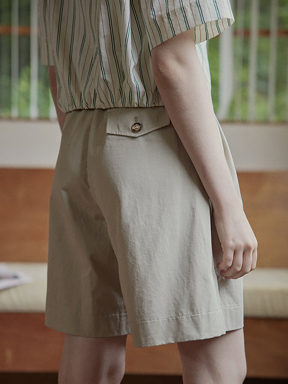 Mary cowboy wide fit banding half-pants