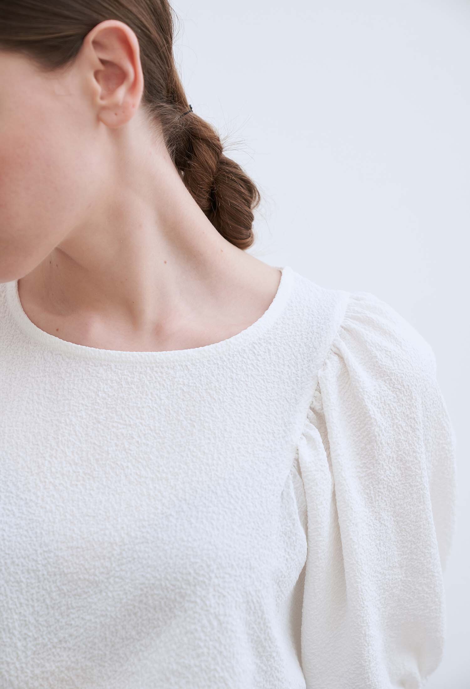 Lori Crinkle Puff Sleeve Top (2 Colors)