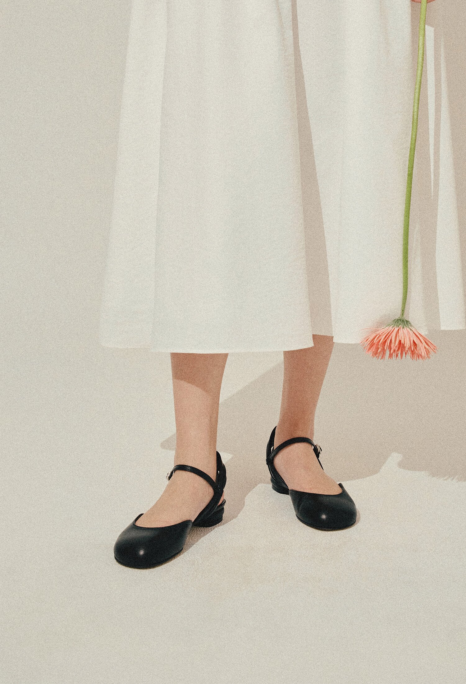 Sling back_D046BK Ribonii