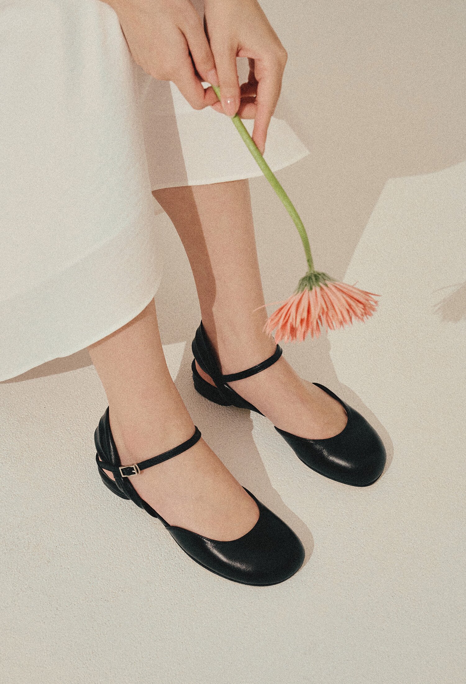Sling back_D046BK Ribonii