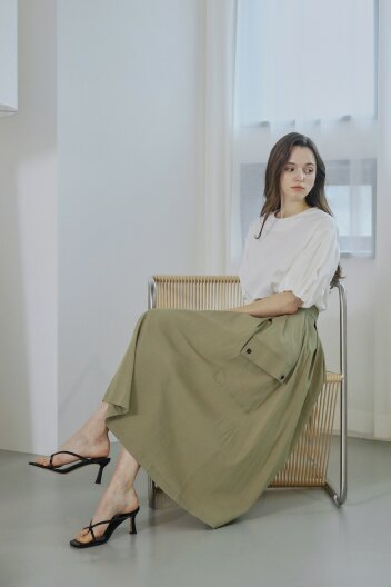아노락 포켓 플레어 스커트