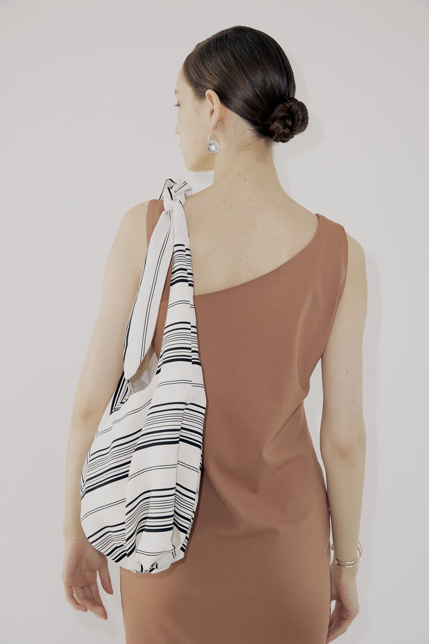 Unbanlanced Jersey Dress - Brown